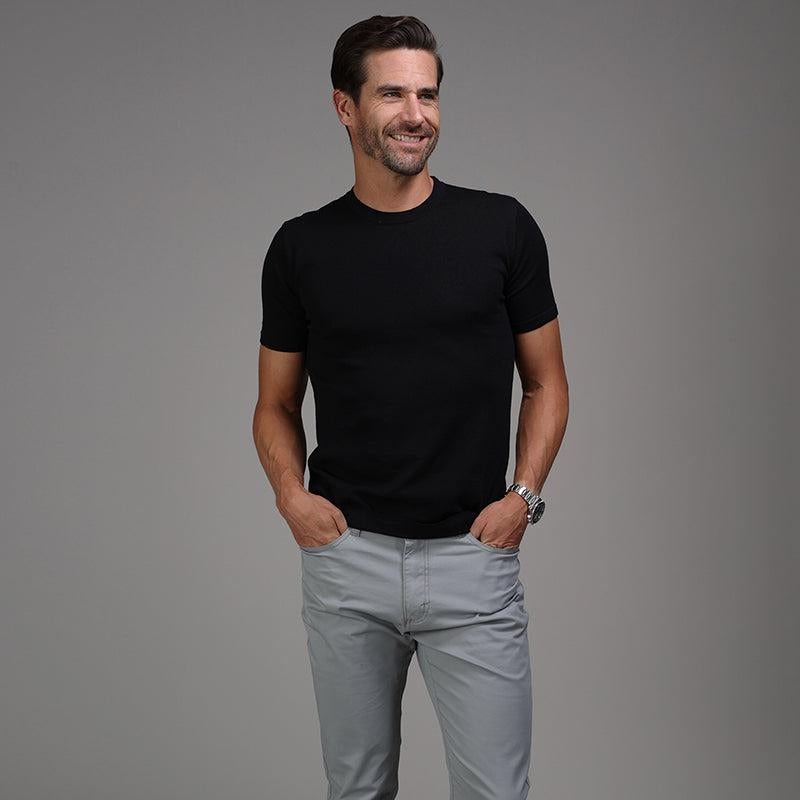 Luxury black crew neck t-shirt designed for men under average height